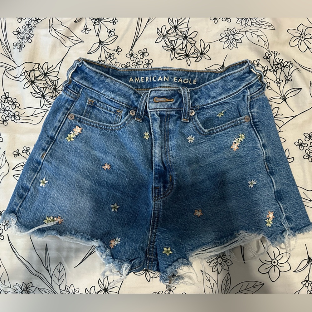 AE DENIM MOM SHORTS